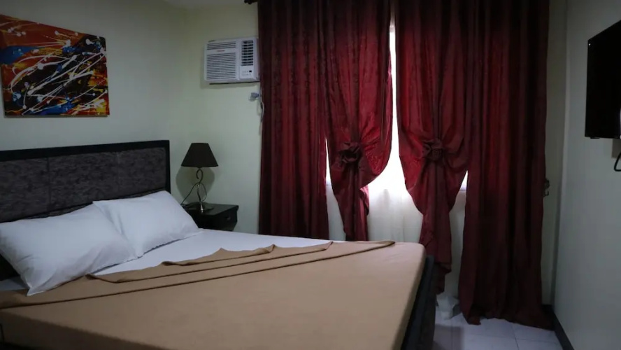 Doniti Suites and Events Place