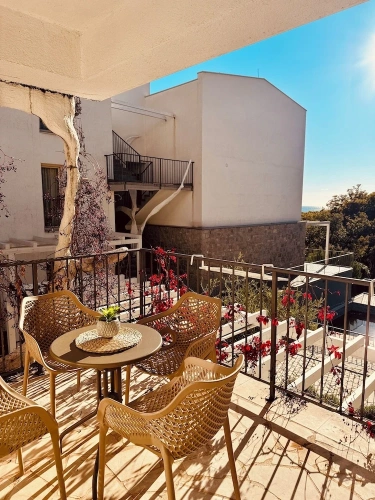 Premium Apartment