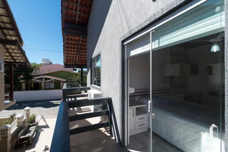 Casa Acolhedora E Confortável Com 03 Dormitórios