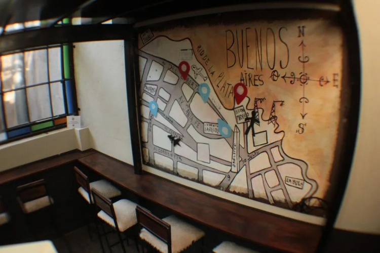 Holy Hostel Boutique