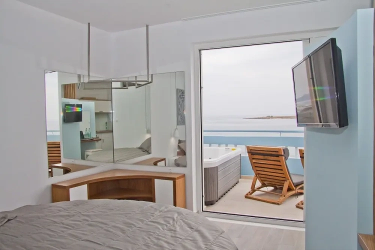 Deluxe Double Suite