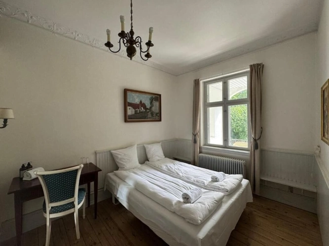 Presidential Suite with garden view