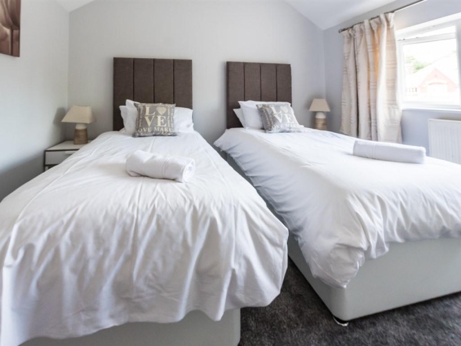 Standard Twin room