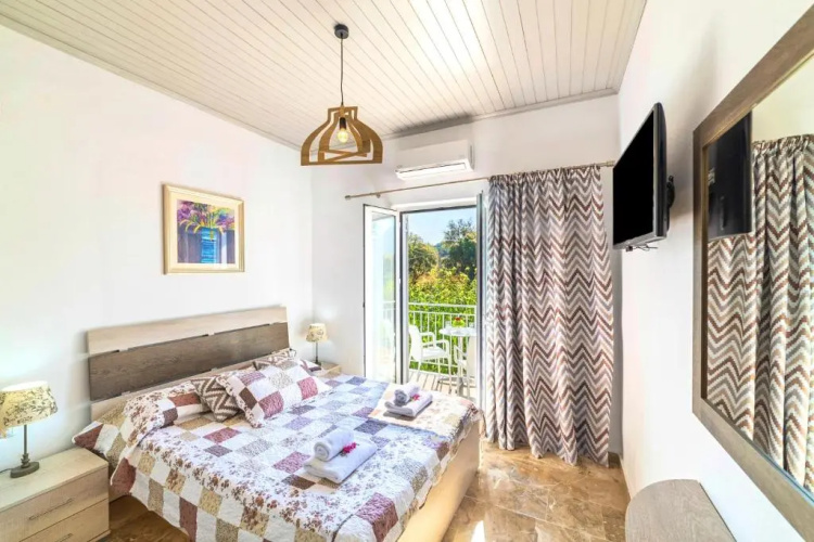 Beachfront Suite