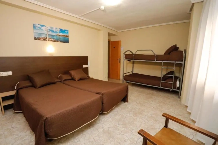 Standard Quadruple room