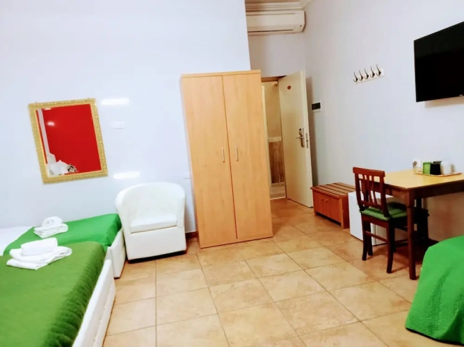 Standard Family room