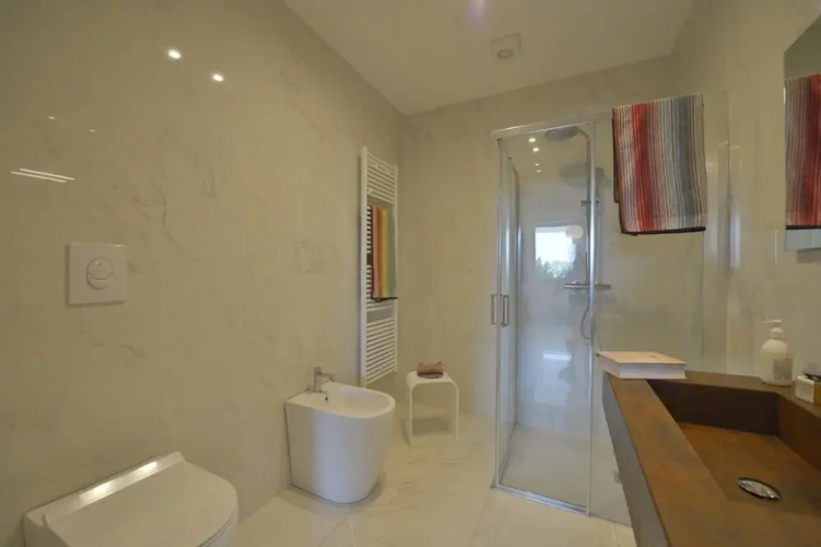 The View-earth Design apt With Lake View