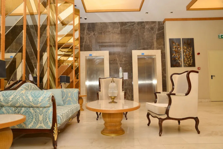 Double Park Suites