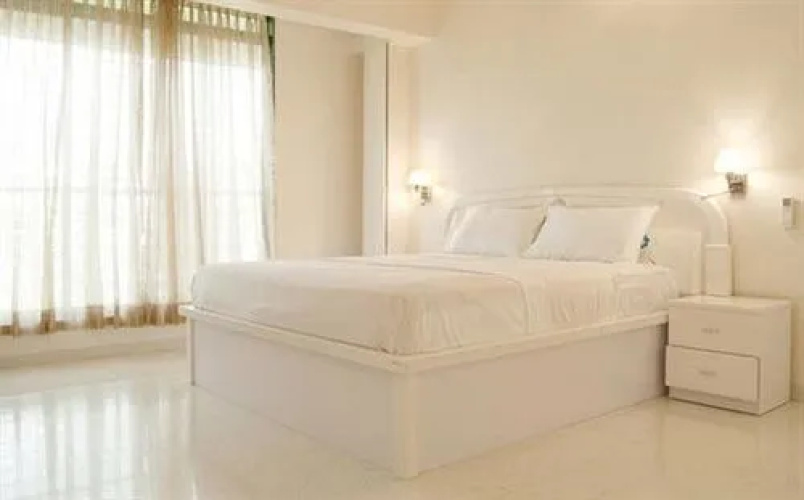 Astute Apartment