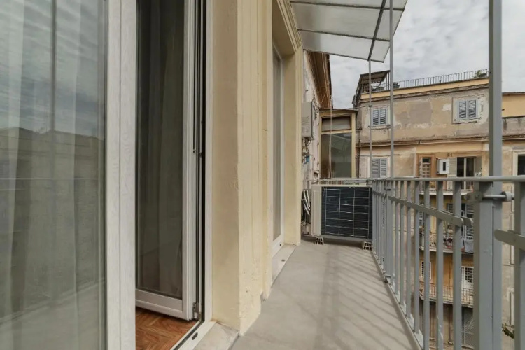 Rione Prati Elegant Apartment With Balcony