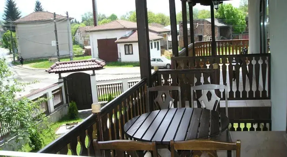 Nadezhda-Tsonevski Guest House