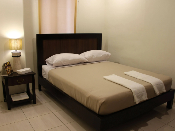 Imerex Plaza Hotel