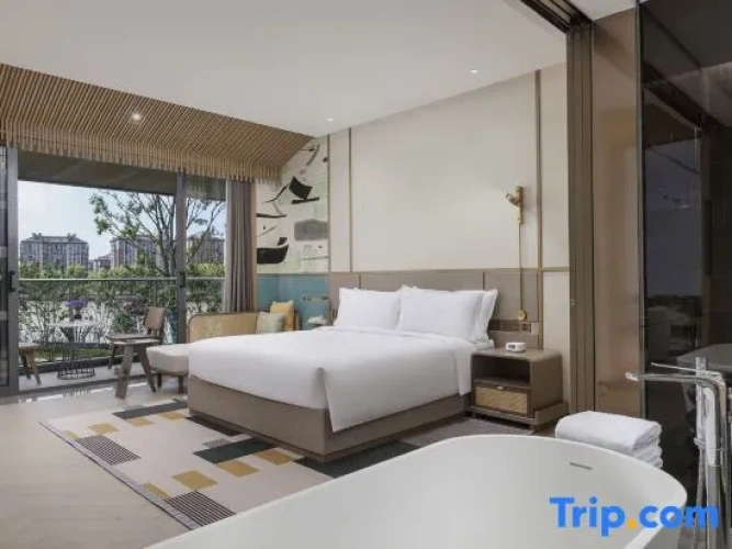 1 Bedroom Double Suite