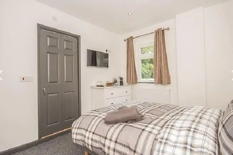 Feather Bed Cottage B&B