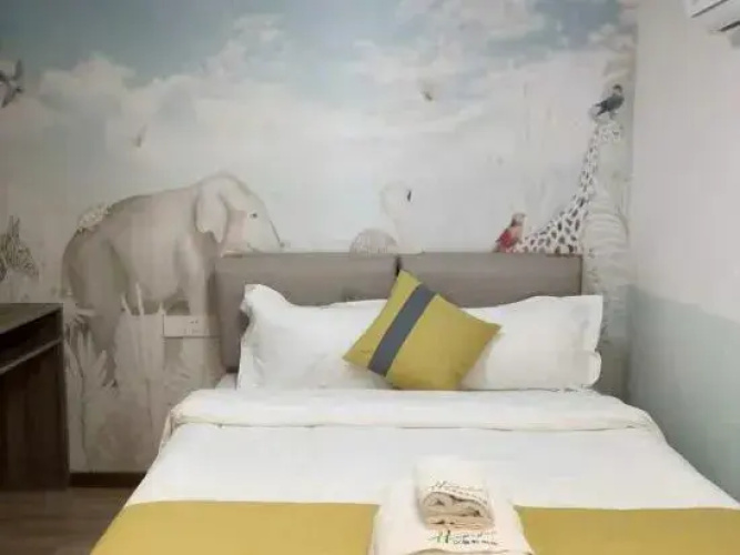 Hampton Holiday Apartment