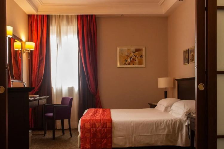 Regina Margherita Hotel