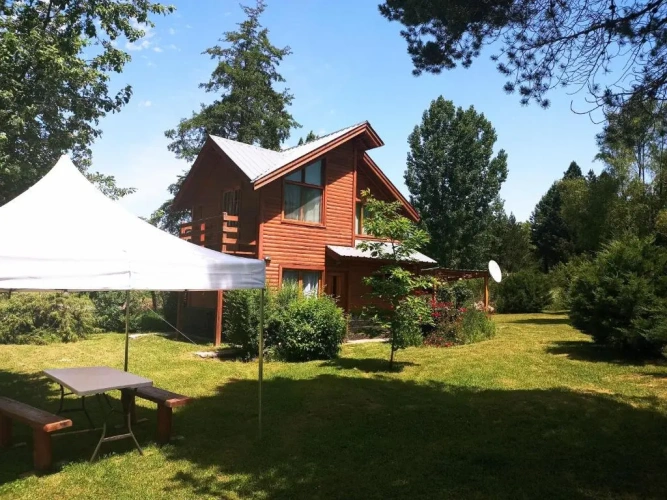 2 Bedrooms Bungalow