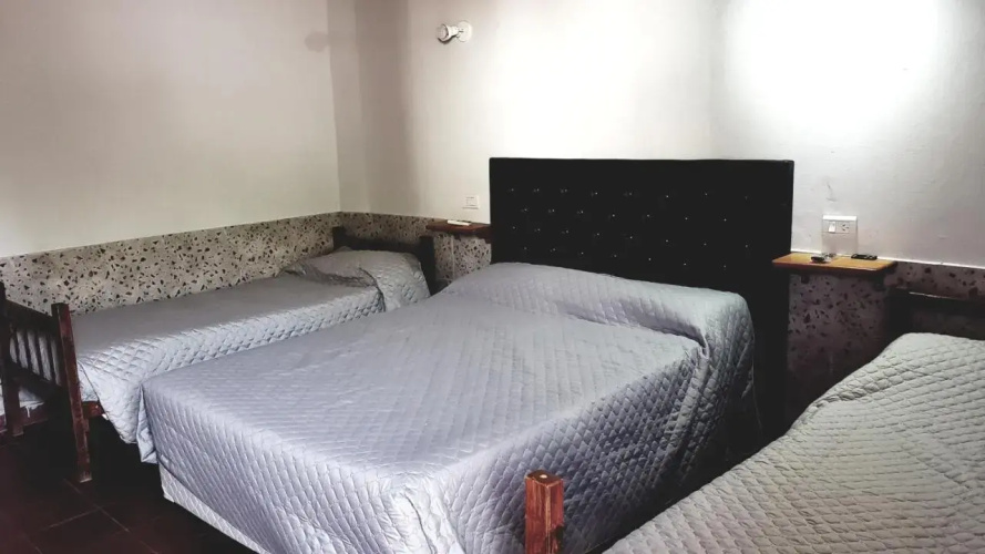 Hostal "El Portal de las Viñas"