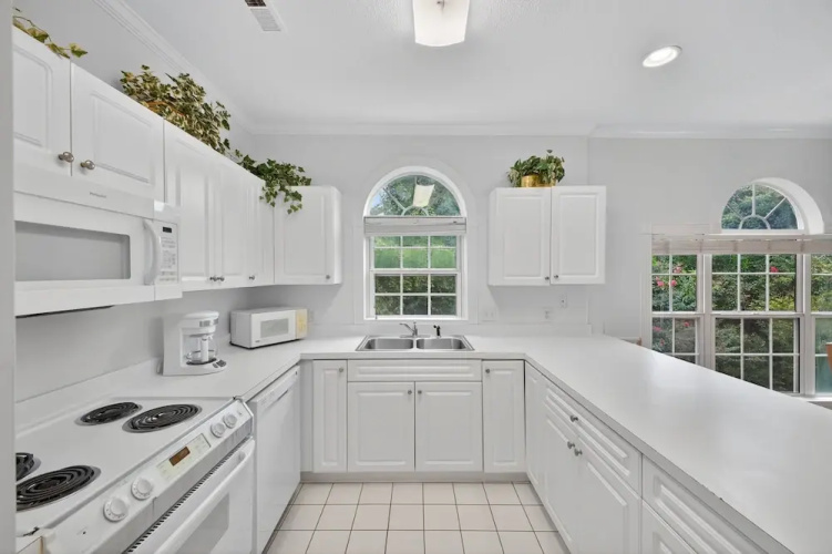 Magnolia Place 4627-201