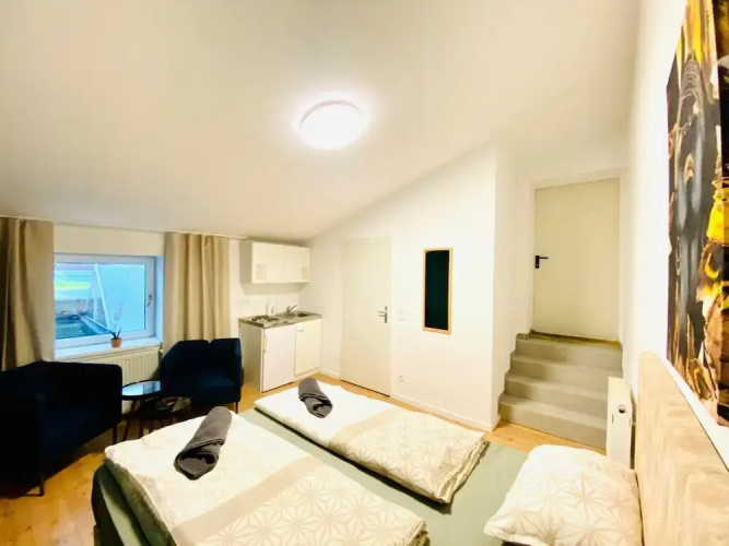 8 Studios with Terrace in Margareten