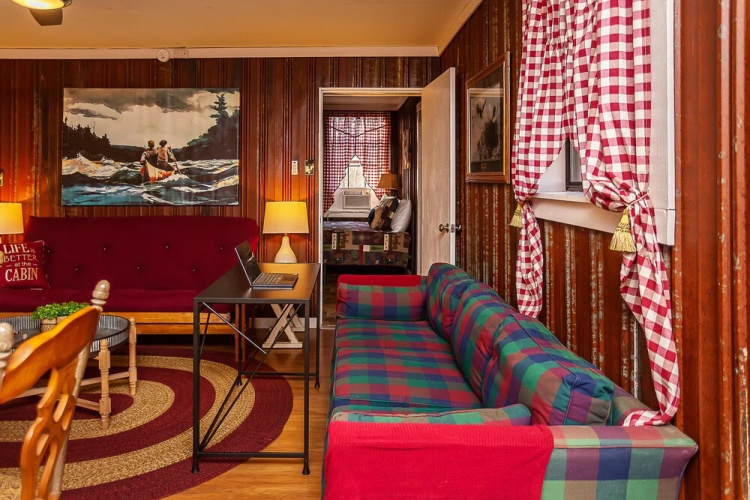 Sasquatch Cabin