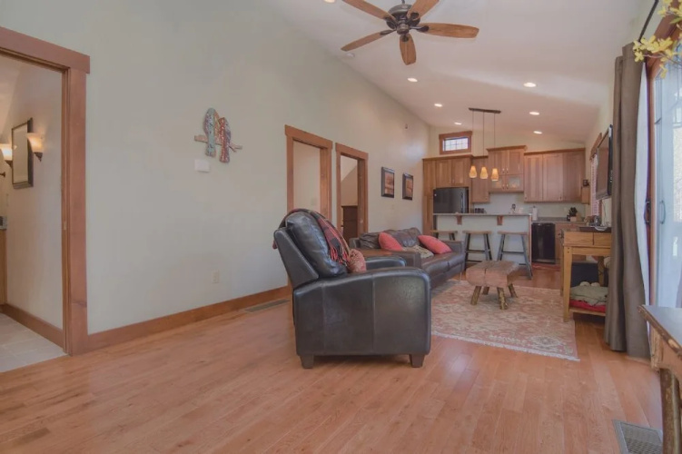 Harmony Hill - 5 Br Cabin