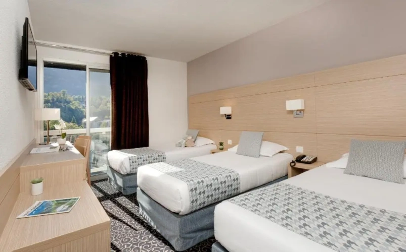 Superior Triple room