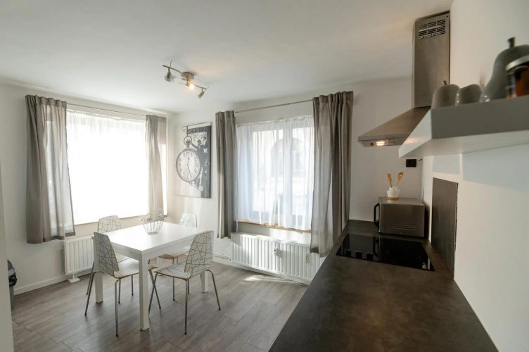 Le Studio by La Reine City Center