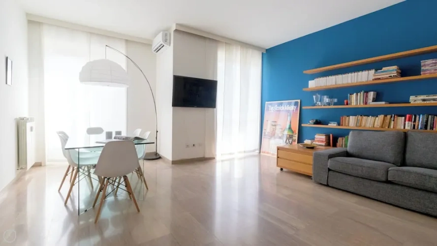 3 Bedrooms Apartment with balcony