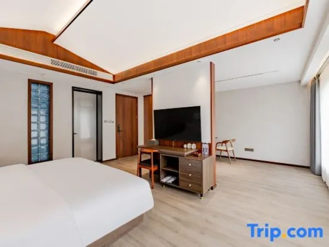 Luxury Double room with river view