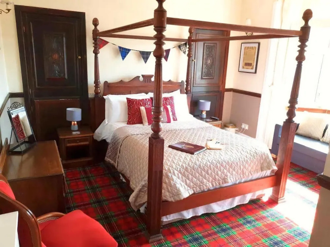 Briarbank Guest House