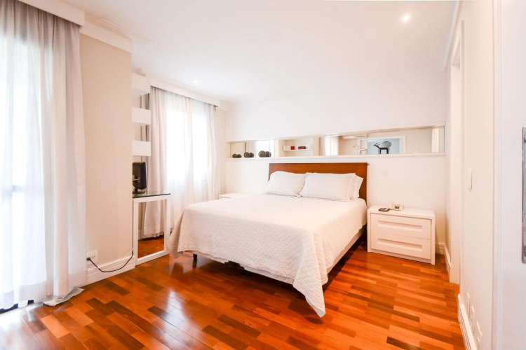 Flat Clarion Apartments by BnbHost