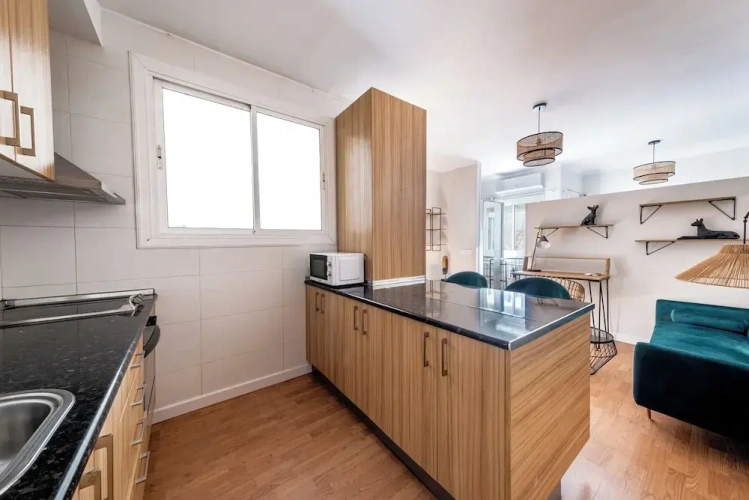 Apartment with city view