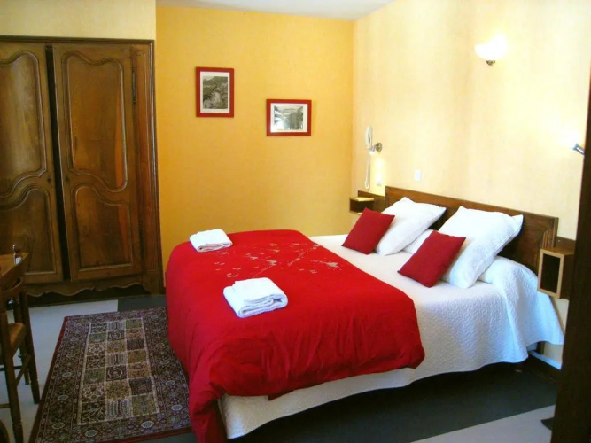 Htel les Templiers