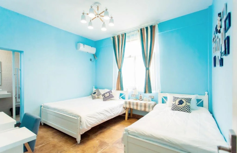 Free Hostel