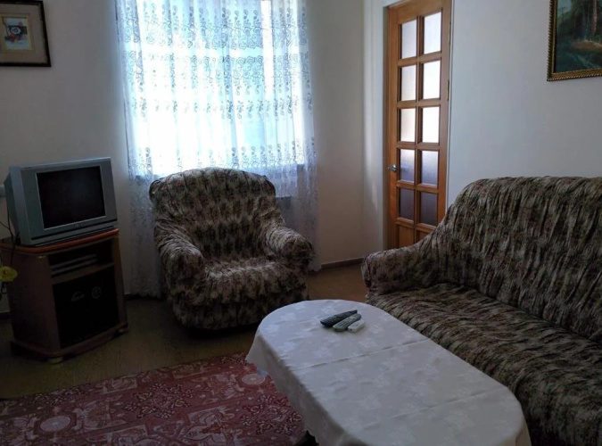 Erazank Hotel