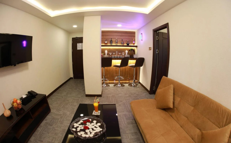 Rose Palace Hotel Yangon