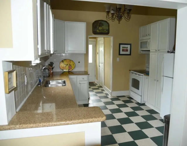 Deluxe Cottage with garden view