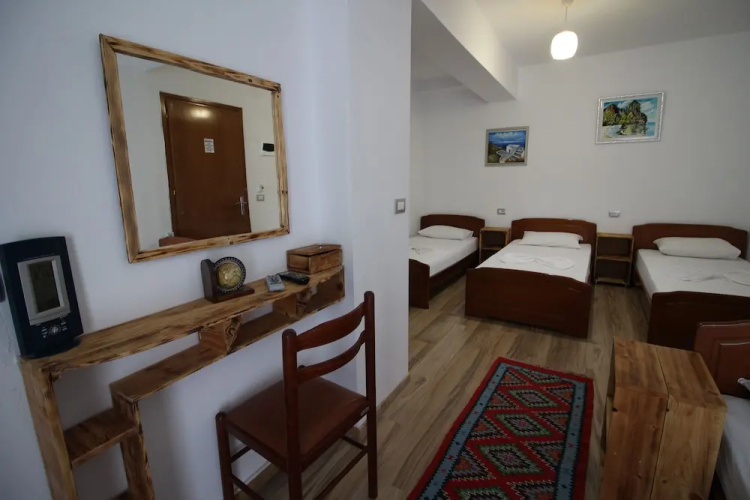 Cakalli Hotel