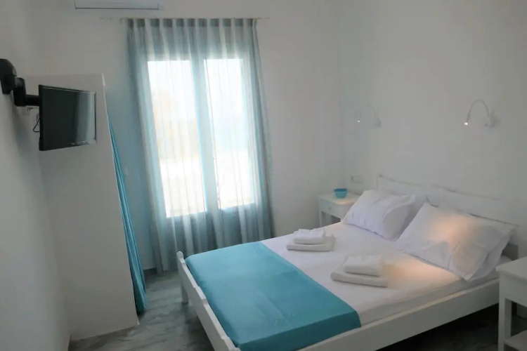 cactus beach paros
