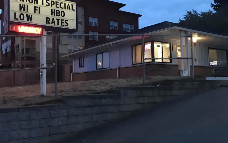 New West Motel - SeaTac, WA