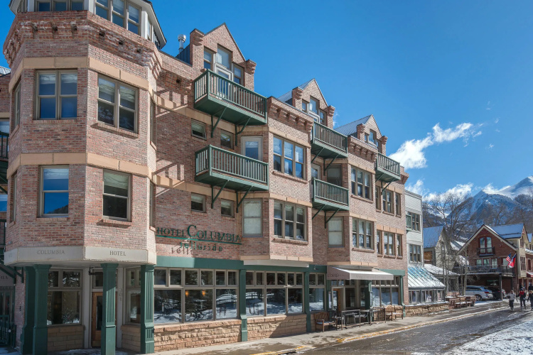 Hotel Columbia