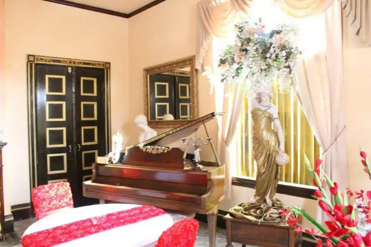 Central West End B&B