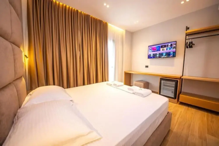 Absolute Hotel