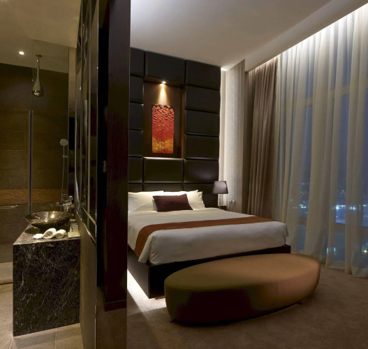 Crafa Harbour Hotel