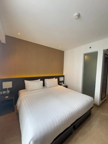 Superior room with city view
