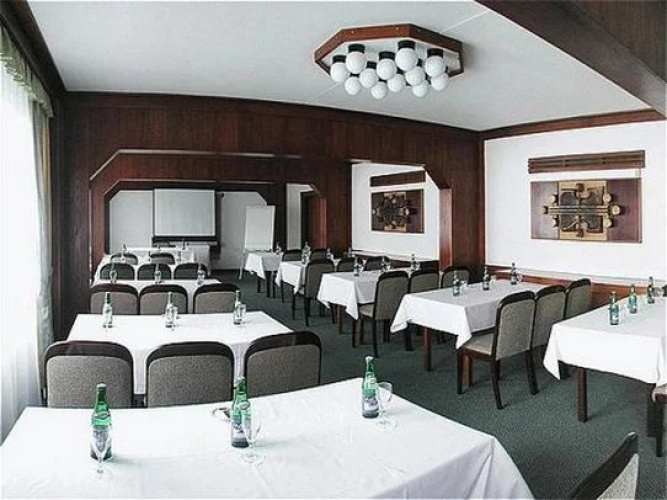 OREA Hotel Voronez II