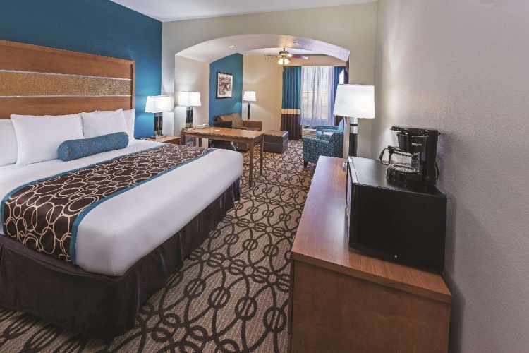 Deluxe Double Suite
