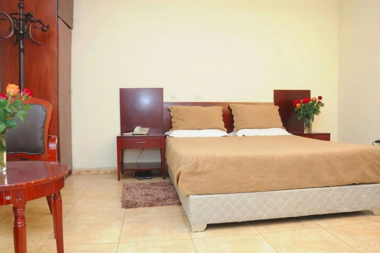 Baks Hotel Apartment