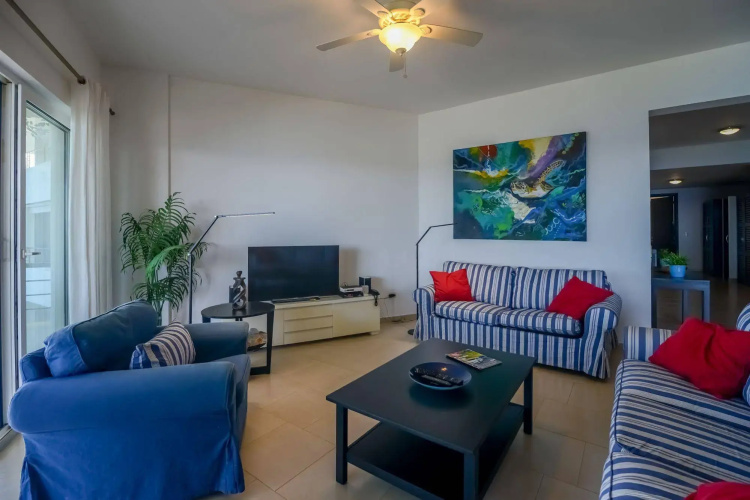 Apartments Infiniti Blu